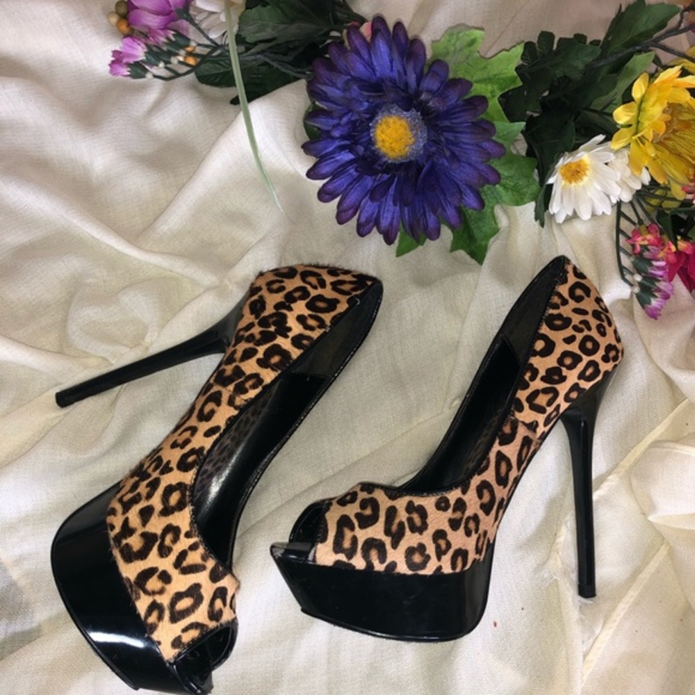 Sexy Baker Cheetah Stilettos